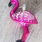 Garantiert auffällig: Pinke Flamingo Weihnachtskugel für den Tannenbaum